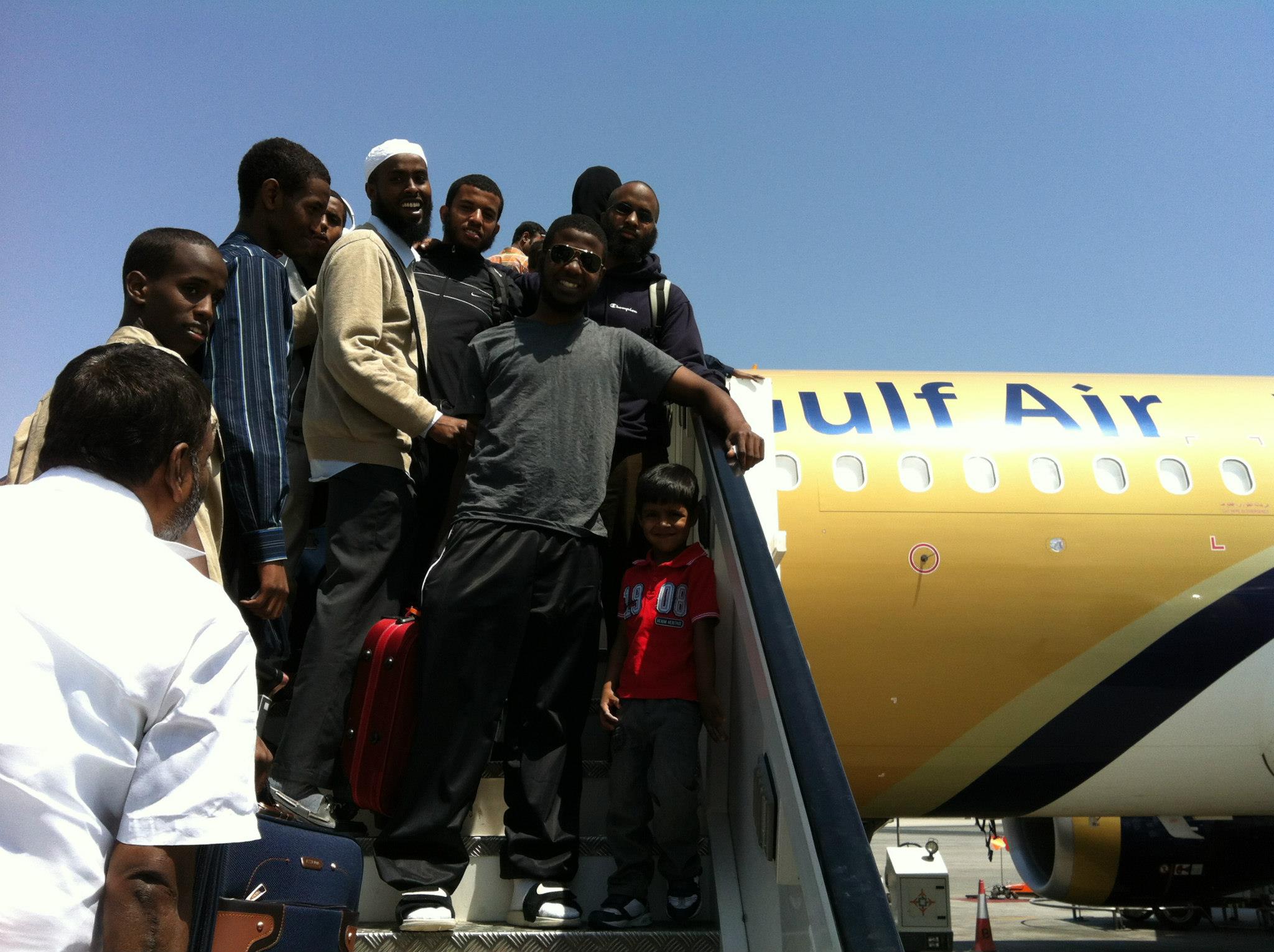 218683_399462406773881_729050860_o