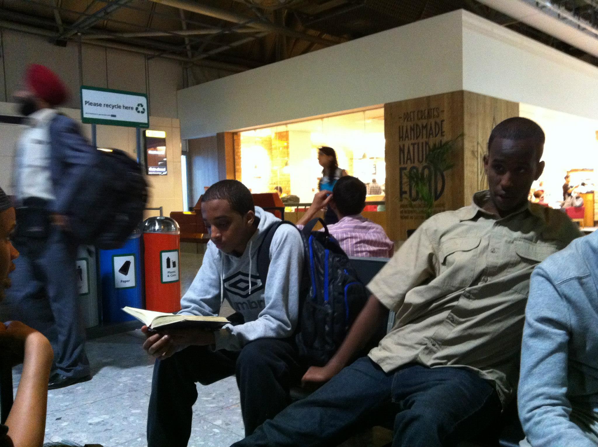 325391_399462216773900_17768875_o